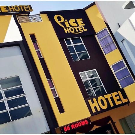 Pice Hotel Bukit Mertajam Bagian luar foto