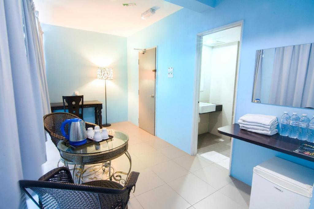 Pice Hotel Bukit Mertajam Bagian luar foto