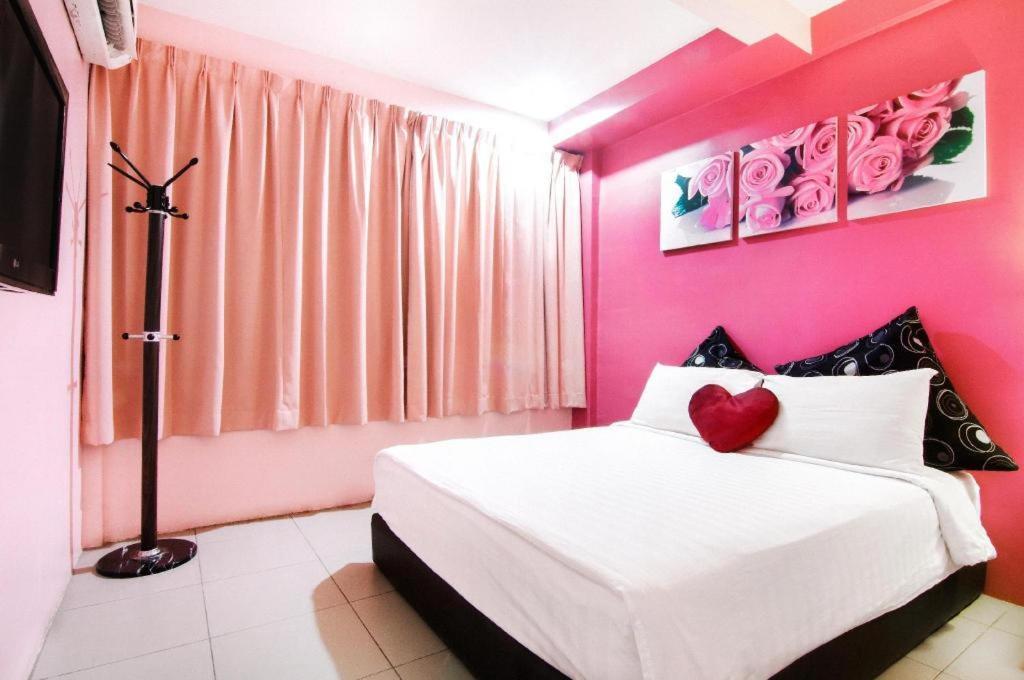 Pice Hotel Bukit Mertajam Bagian luar foto