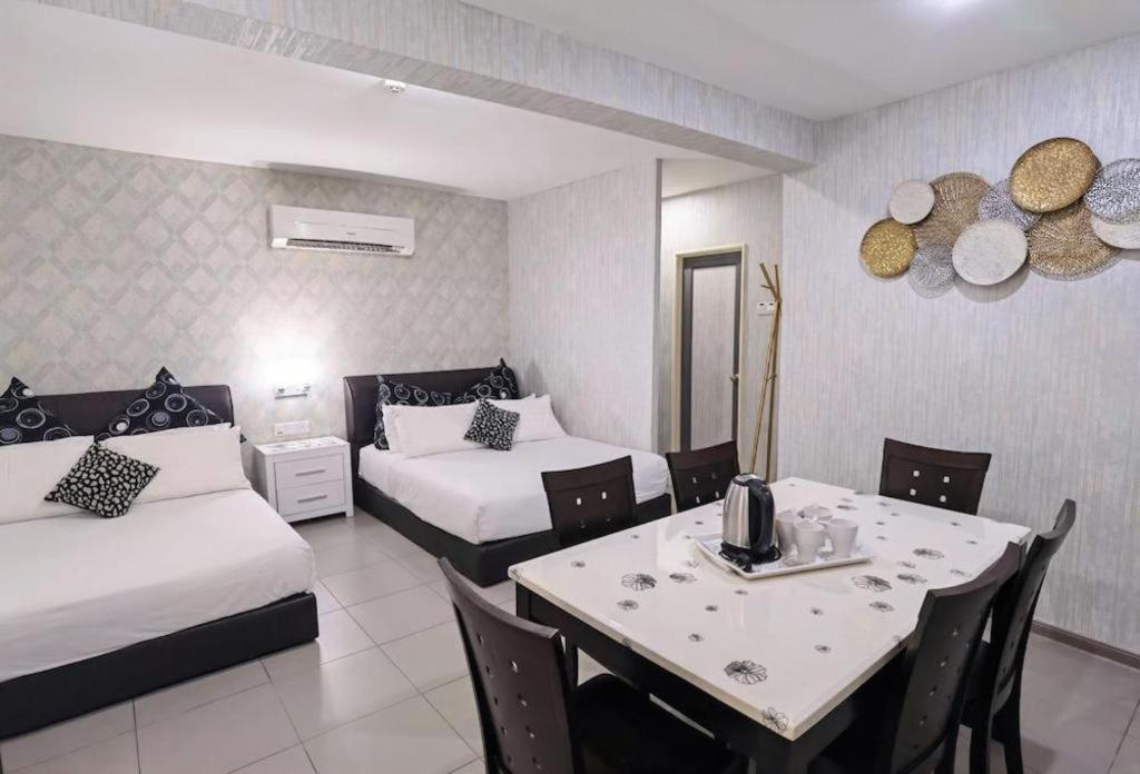 Pice Hotel Bukit Mertajam Bagian luar foto