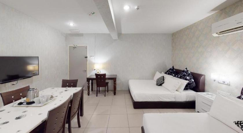 Pice Hotel Bukit Mertajam Bagian luar foto