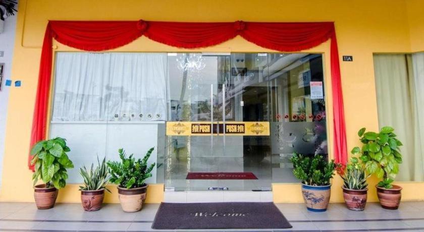 Pice Hotel Bukit Mertajam Bagian luar foto