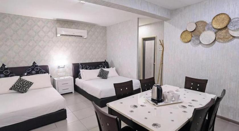 Pice Hotel Bukit Mertajam Bagian luar foto